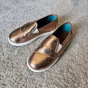 New Toms Tiny Alpargata Gold Foil Toddler Shoe T11